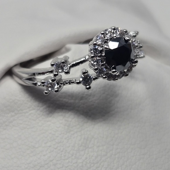 .5ct Black Moissanite Ring Round Halo Vine GRA Cert White Gold Plated Sizes 6-12 - Picture 6 of 13